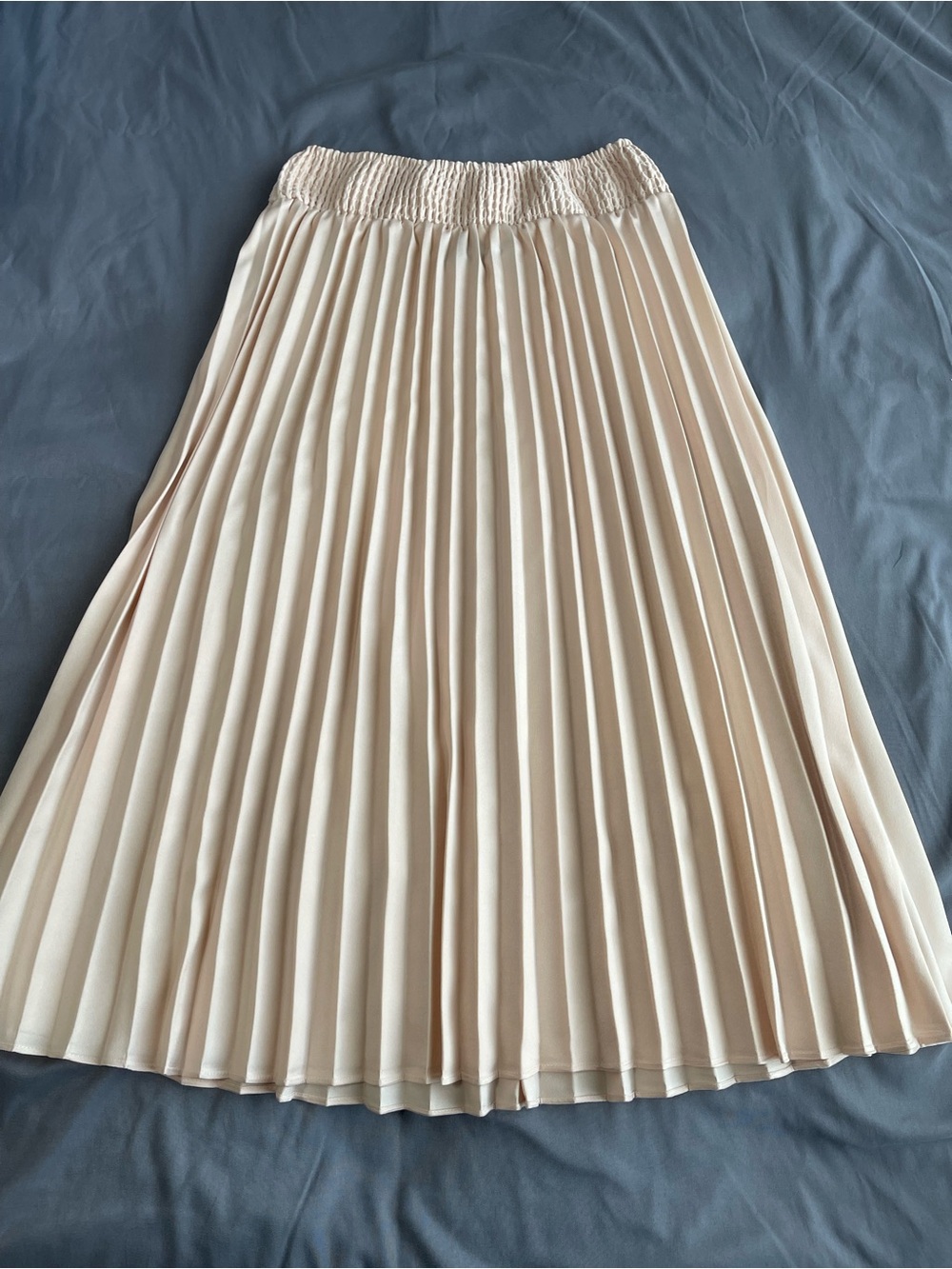 Lulu's Cream Pleated Midi Skirt